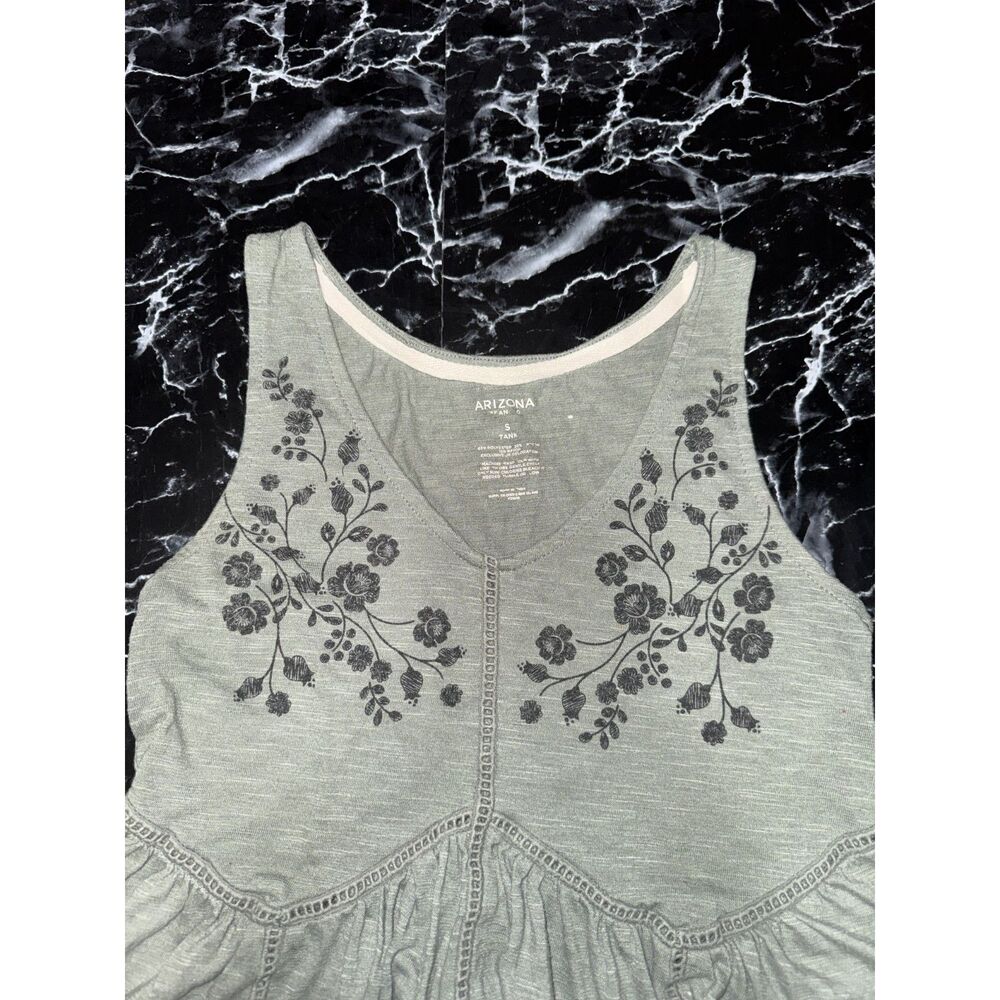 Peplum Tank - Picture 2 of 3